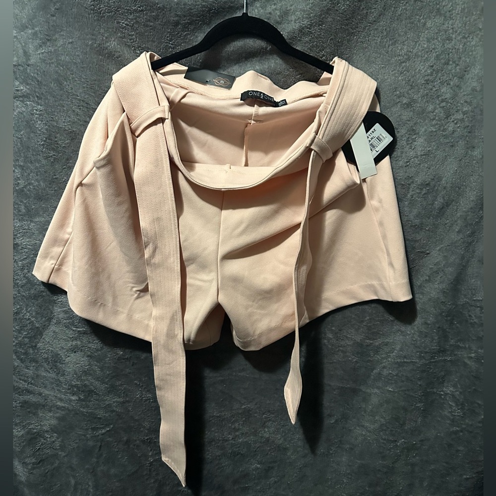 NEW SHORTS WITH BELT, LARGE SIZE.